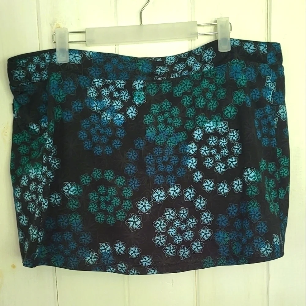 L.L. Bean Sports Swim Golf Tennis Pull-on Skort
